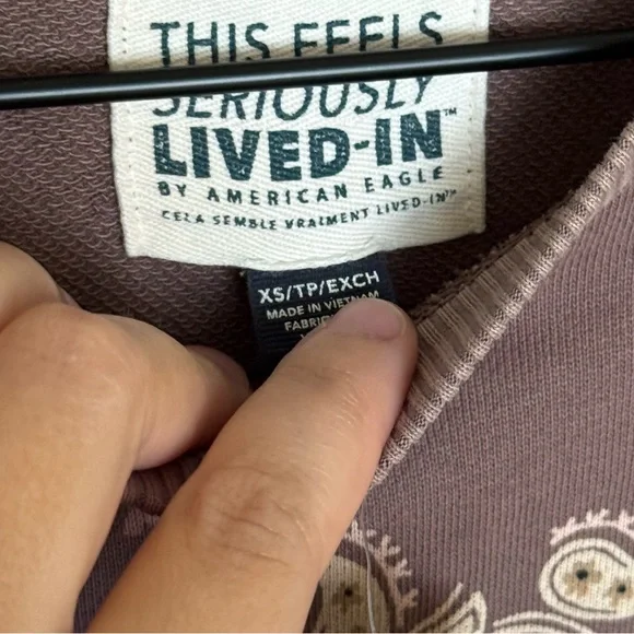 AMERICAN EAGLE AE Big Hug Crew Neck Sweatshirt - Picture 8 of 10